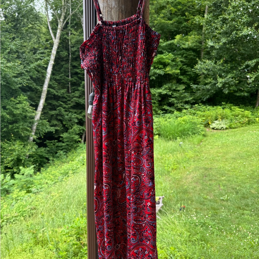 Isla Bonita dress. Red paisley print. Size: one size